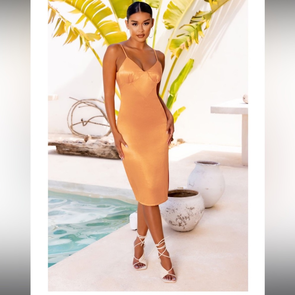 Club l London peach silk dress